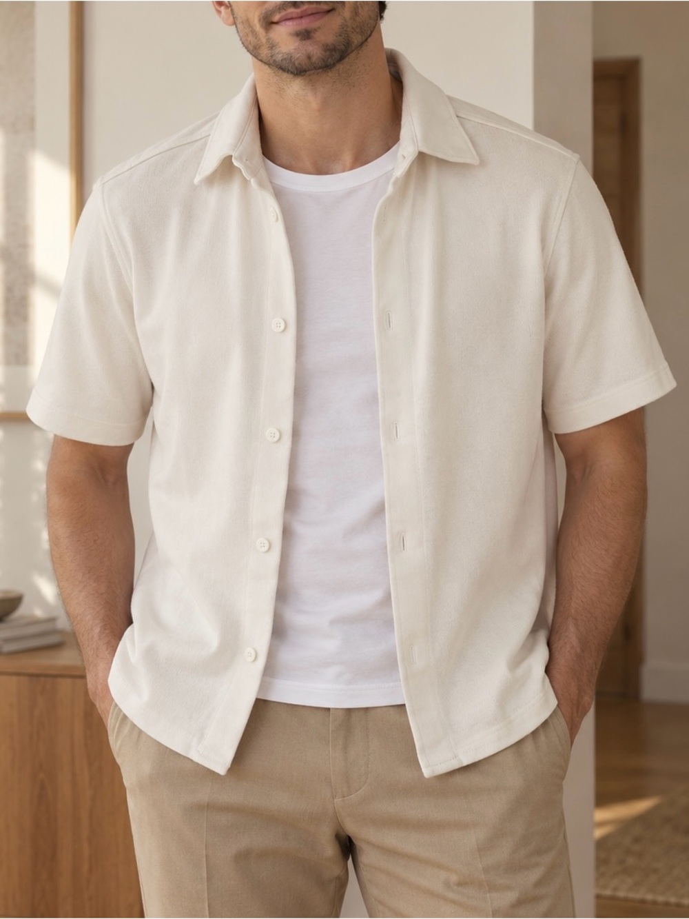Men's Short-Sleeve Button-Up Shirt in White — Medium